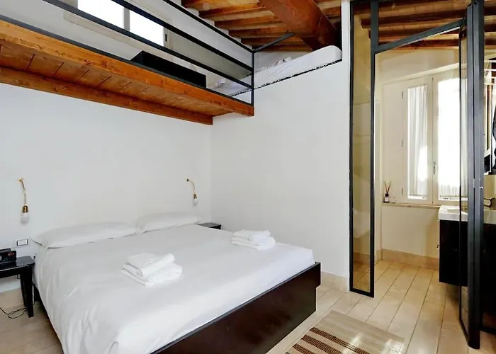 Pantheon Stylish Attic * Rom